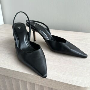 Zara Black Pointed Slingback Heels